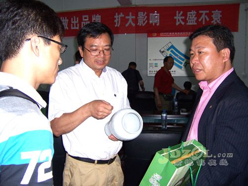 �c(di��n)��DƬ�����´��ڴ��_: