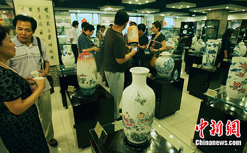 2011景德鎮(zhèn)學院派陶瓷藝術(shù)精品展在北京開展