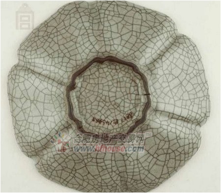 故宮打爛哥窯瓷盤很淡定 國(guó)寶損壞誰之過