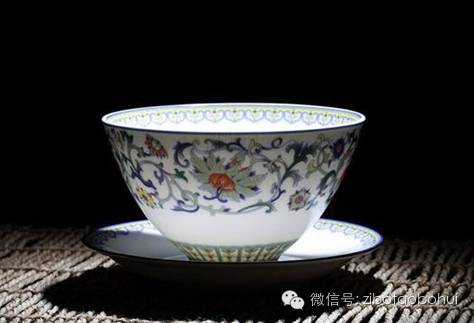 點(diǎn)擊圖片翻到下一頁(yè)>> 聚焦陶博會(huì)之十五