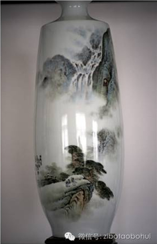 點(diǎn)擊圖片翻到下一頁>> 聚焦陶博會之二十四